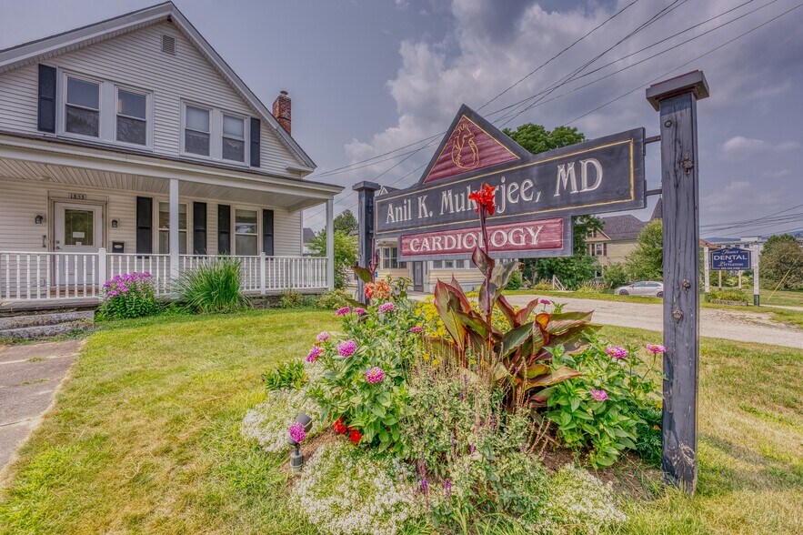 More Photos Of 134 Cottage St, Littleton Office Residential For Sale