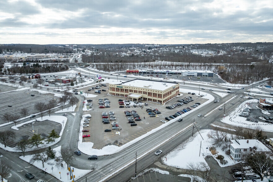 More Photos Of 400 Bald Hill Rd, Warwick Medical For Lease