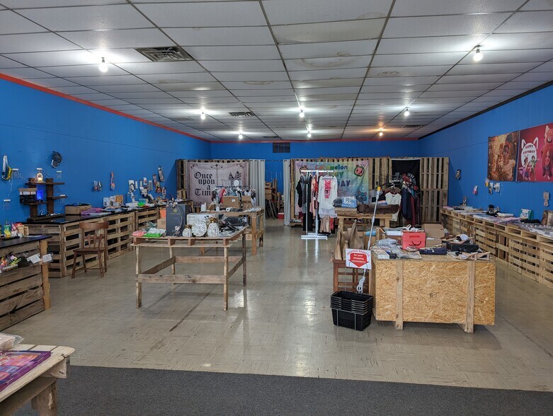 More Photos Of 38 N Main St, Delevan Unknown For Lease