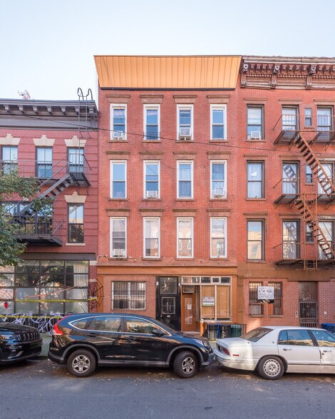 More Photos Of 106 President St, Brooklyn Apartments For Sale