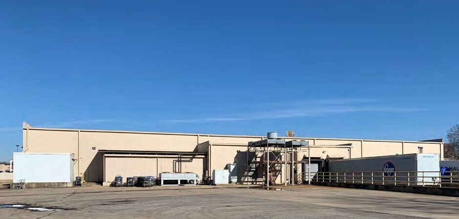 More Photos Of 1109 W Main St, Russellville Land For Lease