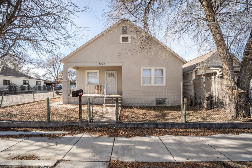 Primary Photo Of 1227 Egan Ave, Pueblo Multifamily For Sale