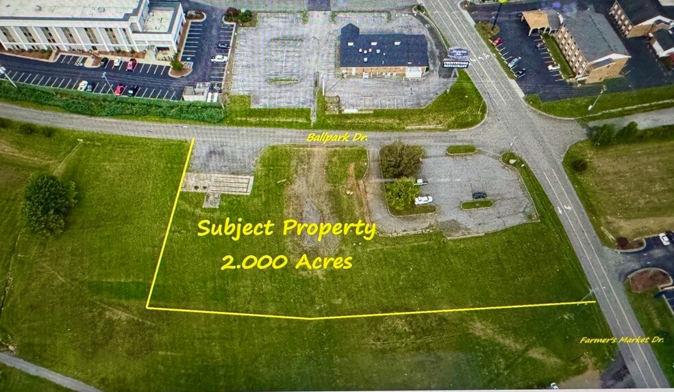More Photos Of 99 Farmers Market Dr, Hillsville Land For Lease