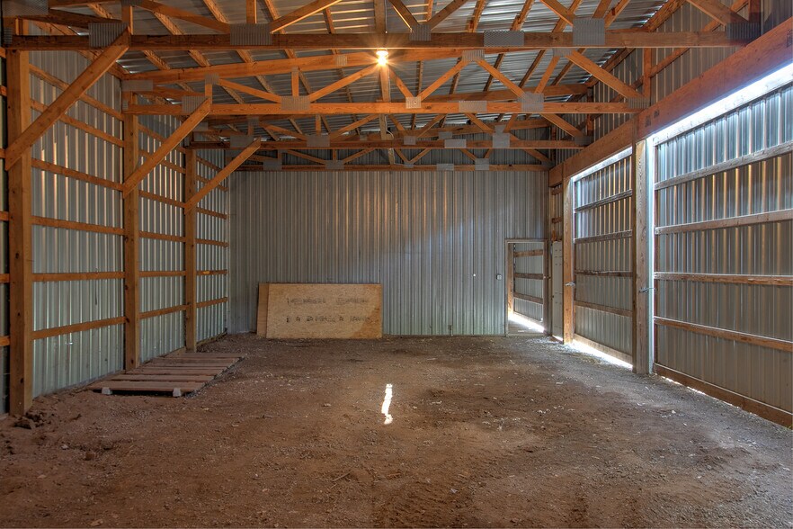 More Photos Of 1895 Frontage Rd, Mora Manufacturing For Sale