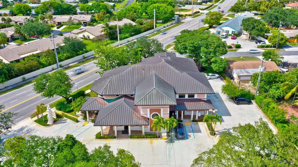 More Photos Of 2314 Seacrest Blvd, Boynton Beach Medical For Lease