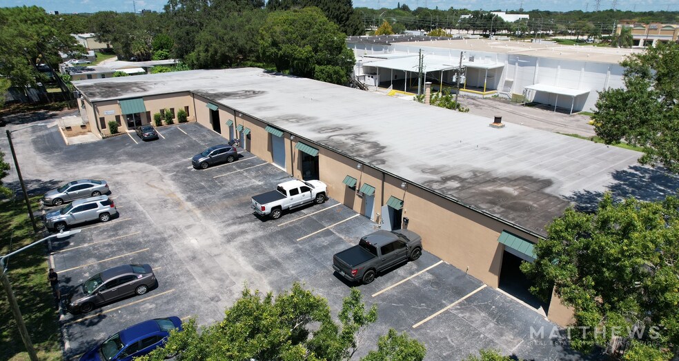 More Photos Of 5840 Ulmerton Rd, Clearwater Manufacturing For Lease