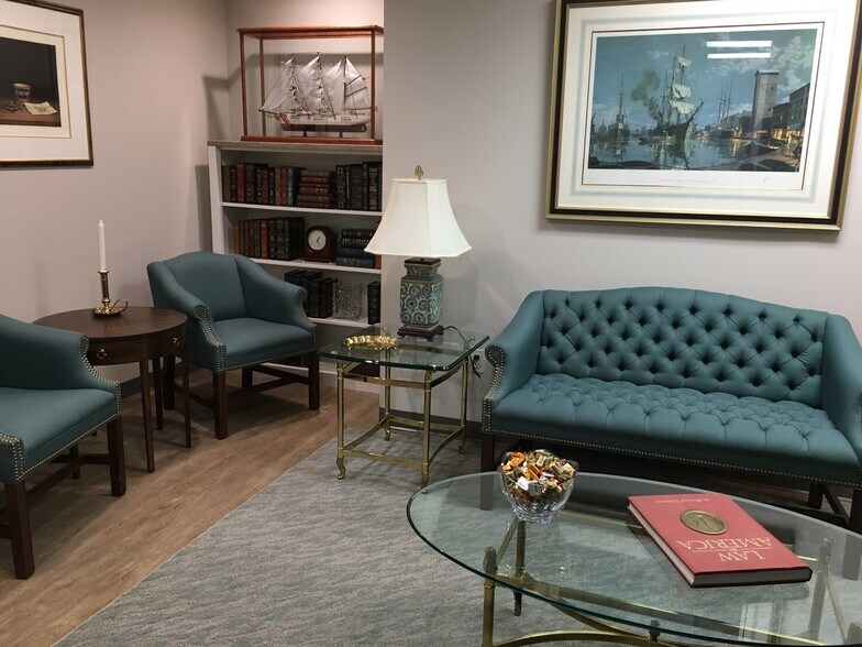 More Photos Of 155 Sycamore St, Glastonbury Office For Lease