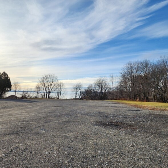 More Photos Of 69 Main St, Searsport Religious Facility For Lease