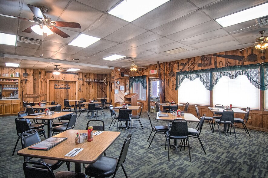 More Photos Of 22020 Palo Way, Palo Cedro Restaurant For Sale