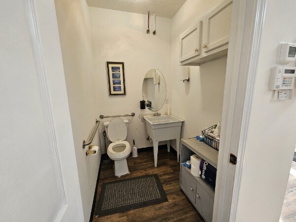 More Photos Of 807 Lipscomb St, Shelbyville Warehouse For Sale
