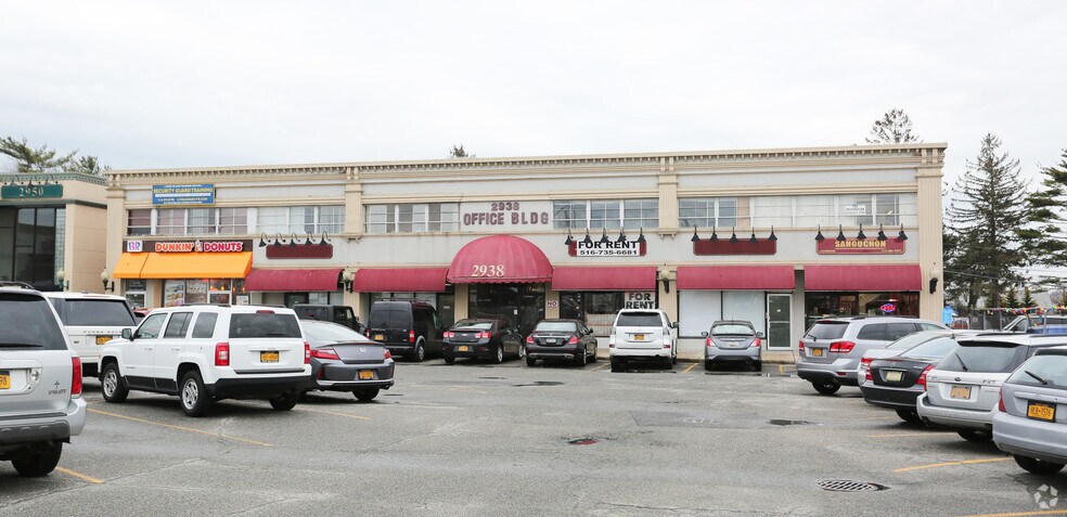 More Photos Of 2938 Hempstead Tpke, Levittown Office For Sale