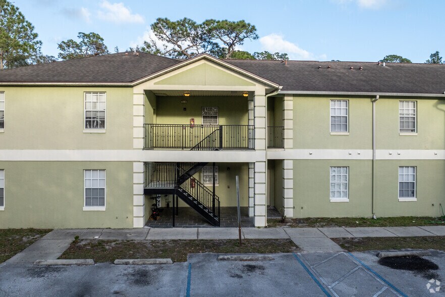 More Photos Of 530 Belltower Ave, Deltona Apartments For Sale