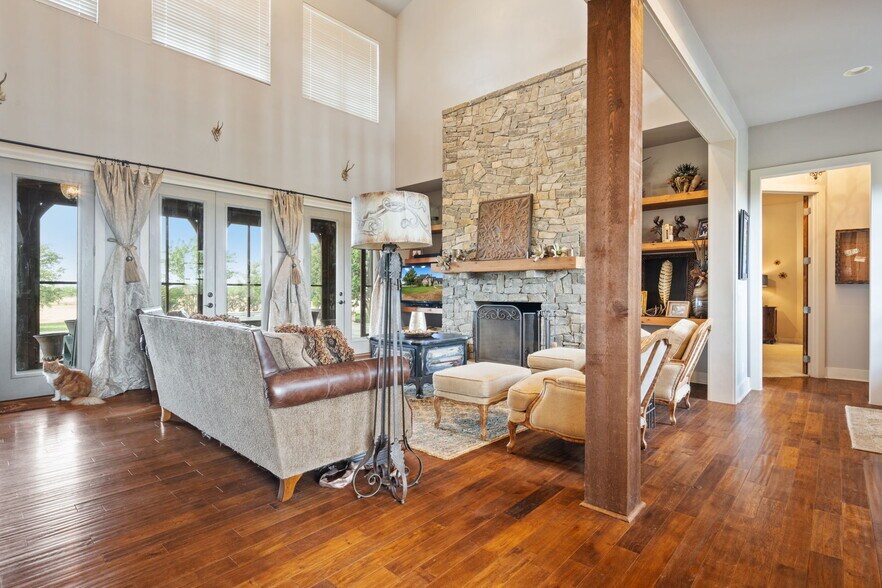 More Photos Of 2538 County Road 223, Floresville Land For Sale