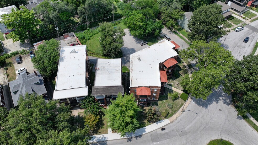 More Photos Of 2734 Charlotte St, Kansas City Apartments For Sale