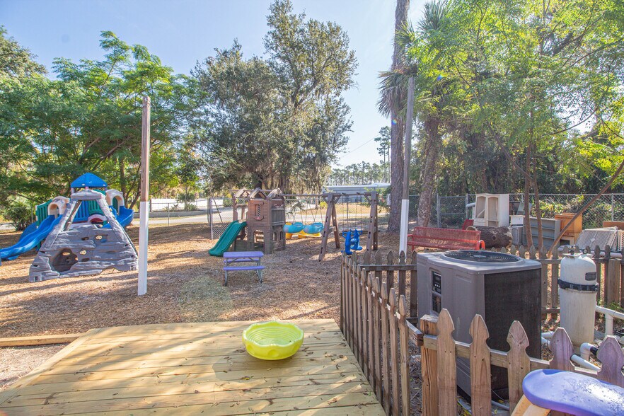 More Photos Of 17162 Toledo Blade Blvd, Port Charlotte Medical For Sale