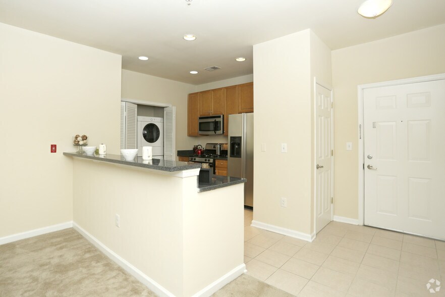 More Photos Of 2 W South Ave, Cranford Apartments For Lease