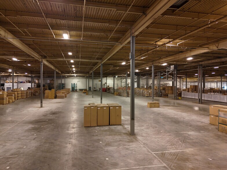 More Photos Of 400 Kellys Creek Rd, Rabun Gap Warehouse For Lease