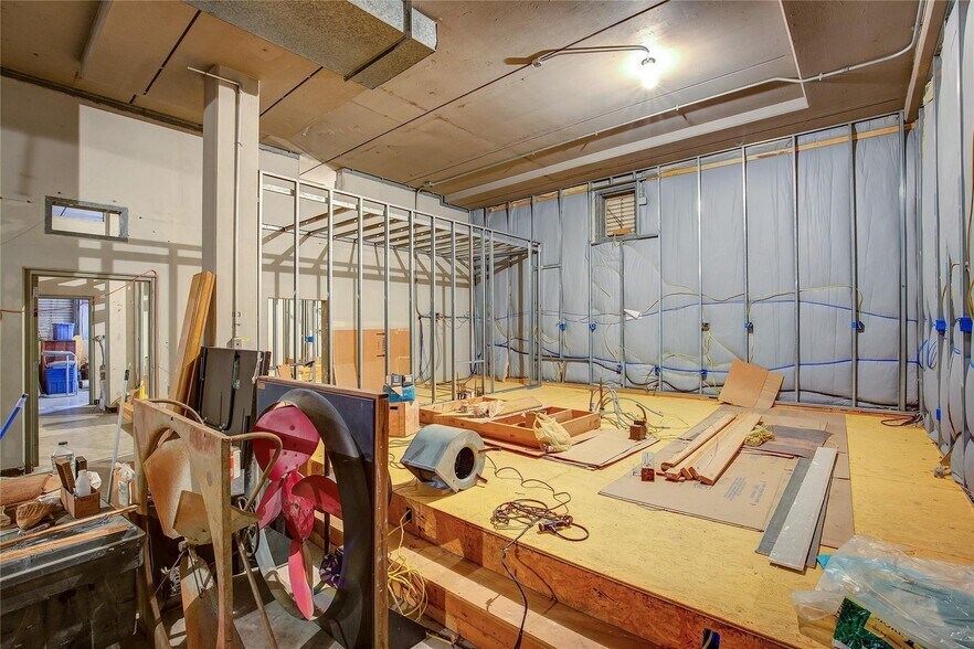 More Photos Of 550 S Farm To Market 1138, Nevada Radio TVTransmission Facilities For Sale