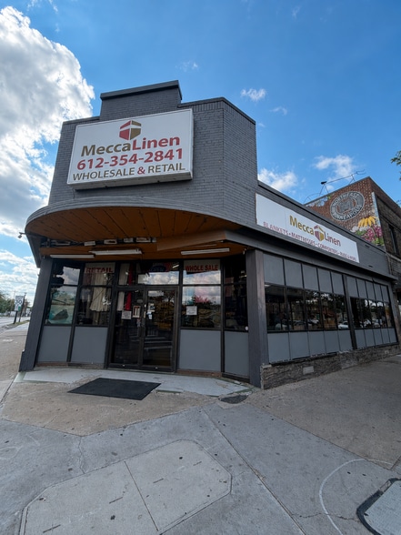 More Photos Of 2500 Central Ave NE, Minneapolis Storefront For Sale