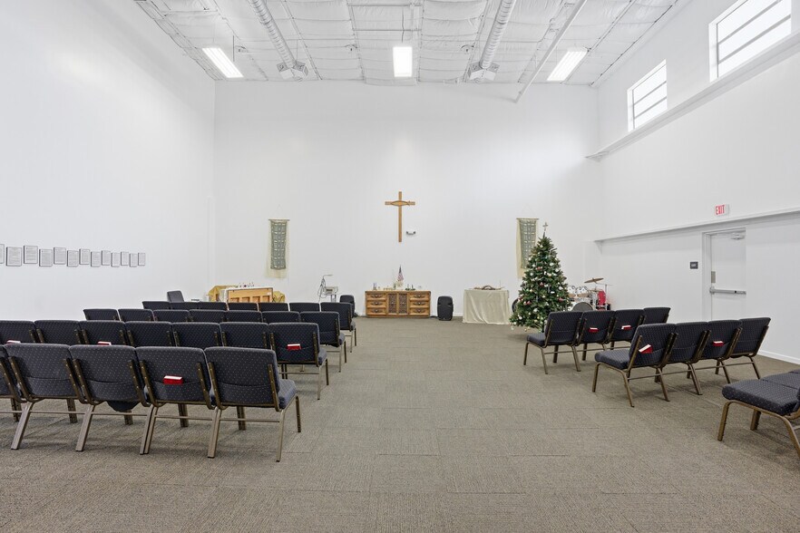 More Photos Of 203-205 W Central Ave, Lompoc Office For Sale
