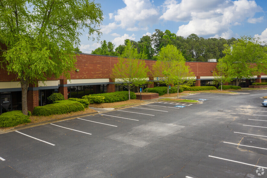 Primary Photo Of 4600 Highlands Pky SE, Smyrna Unknown For Lease