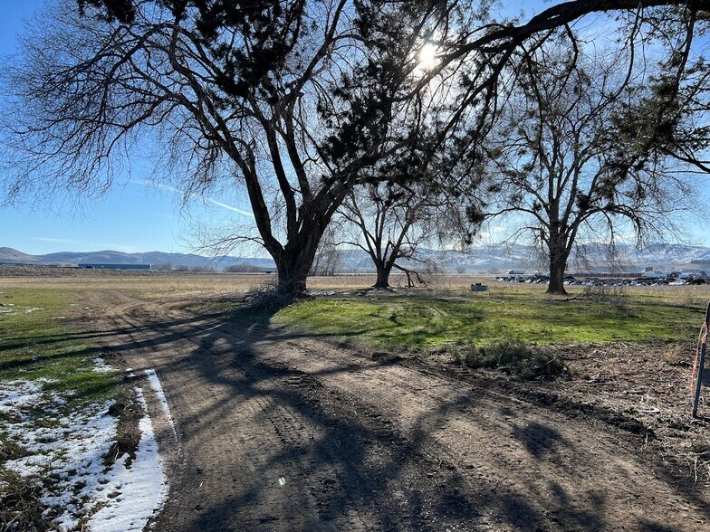 More Photos Of 1 Cedar Street 1 Cedar St, Baker City Land For Sale