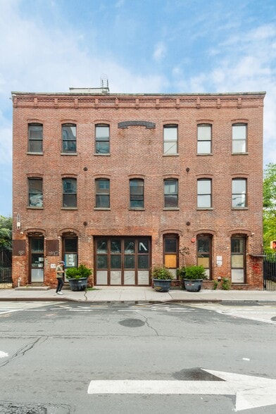 More Photos Of 110 Kent Ave, Brooklyn Warehouse For Sale