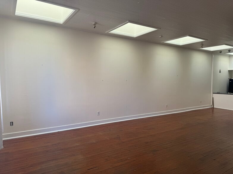 More Photos Of 316 W Broughton Ln, Savannah Loft Creative Space For Lease