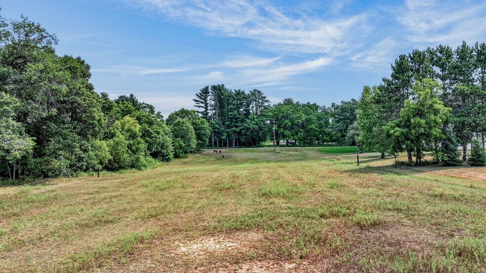 More Photos Of N8481 Kleba Rd, Hixton Flex For Sale
