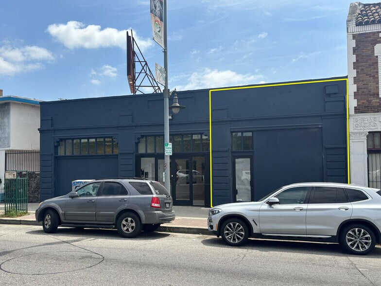 Primary Photo Of 4624-4626 W Washington Blvd, Los Angeles Freestanding For Lease