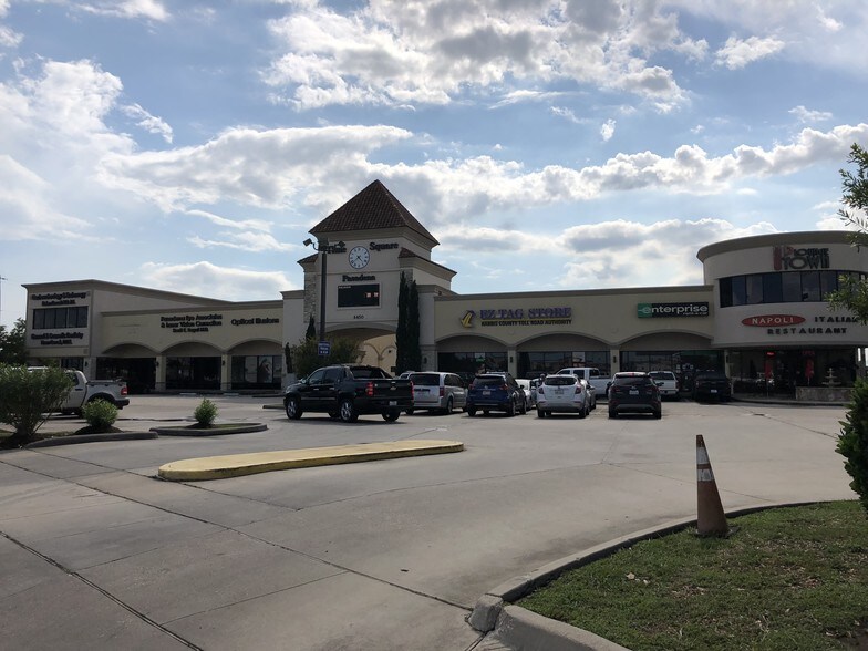 More Photos Of 4450 S Sam Houston Pky, Houston Unknown For Lease