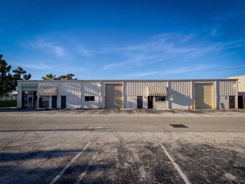 Primary Photo Of 1725 S Nova Rd, Daytona Beach Warehouse For Sale