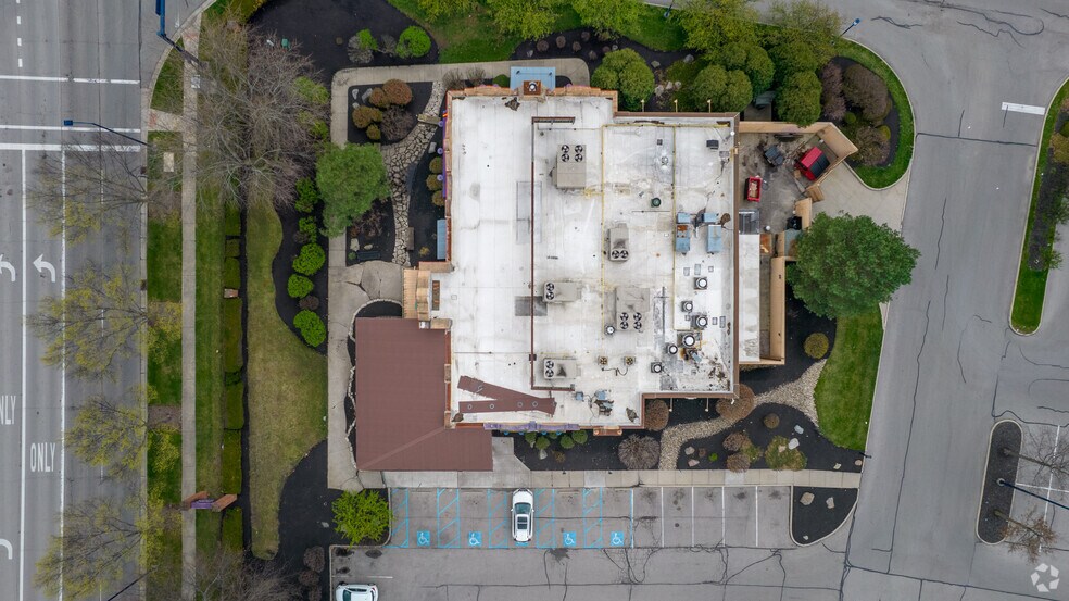 More Photos Of 4175 Morse Xing, Columbus General Retail For Sale