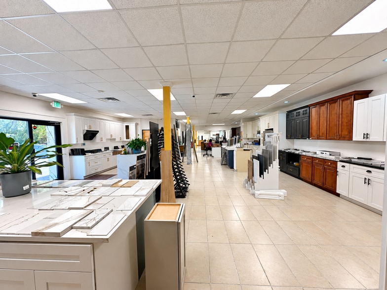 More Photos Of 1205 Crain Hwy N, Glen Burnie Storefront Retail Office For Sale