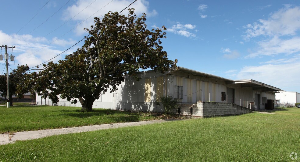 Primary Photo Of 965 Worthington Ave, Green Cove Springs Warehouse For Lease