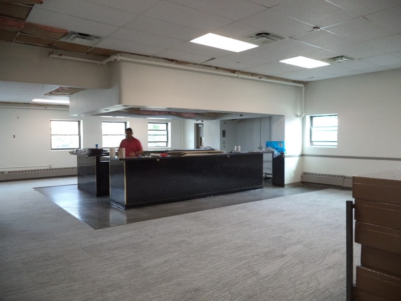 More Photos Of 35 W Brook St, Manchester Lodge Meeting Hall For Sale