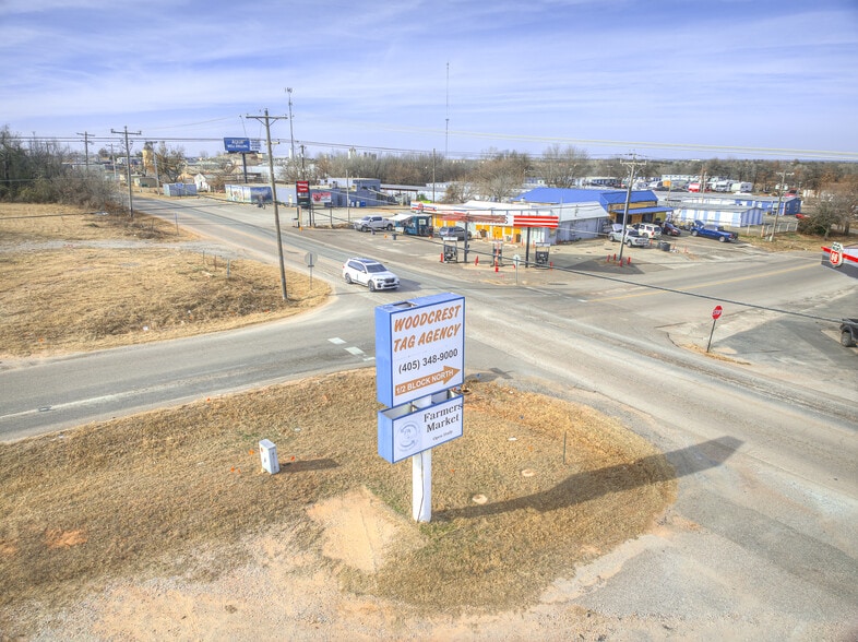 More Photos Of 2900 E Waterloo Rd, Edmond Self Storage For Lease