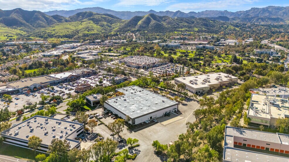 More Photos Of 5775-5785 Lindero Canyon Rd, Westlake Vlg, Westlake Village Warehouse For Lease