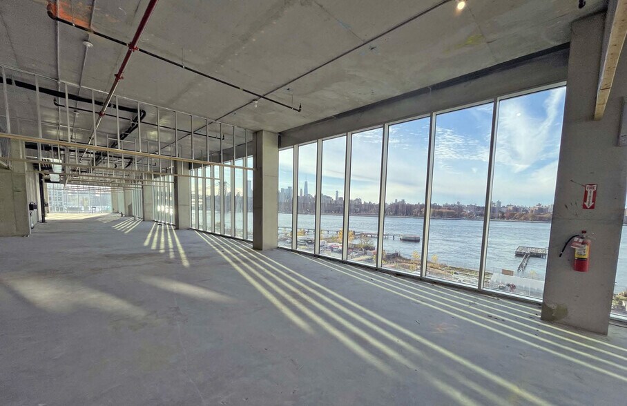 More Photos Of 200 Kent Ave, Brooklyn Coworking Space