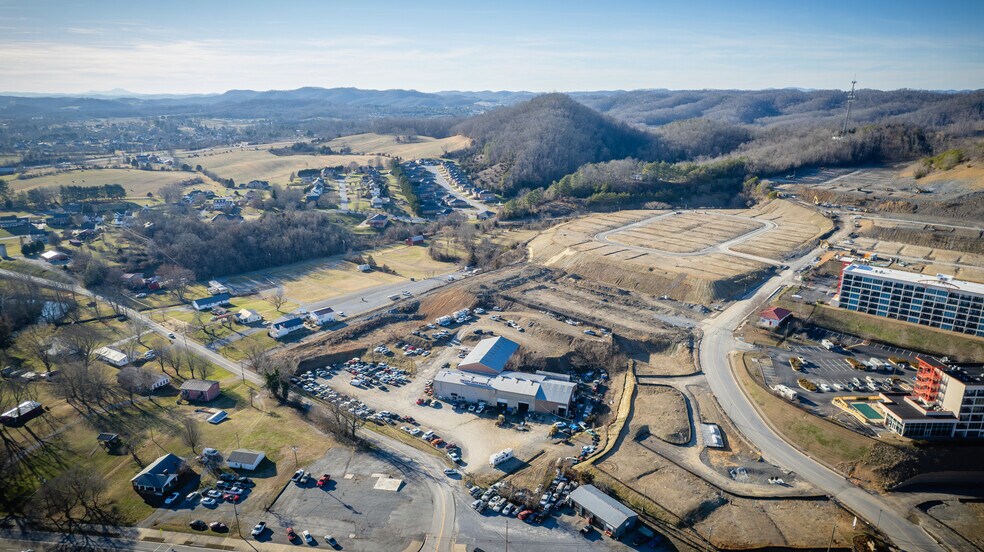 More Photos Of 116 Old Thomas Bridge Rd, Bluff City Warehouse For Lease