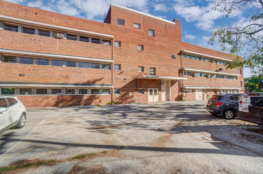 More Photos Of 150 E South College St, Yellow Springs Research And Development For Sale