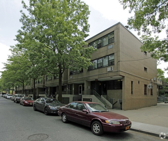 More Photos Of 353-376 Chester St, Brooklyn Apartments For Lease