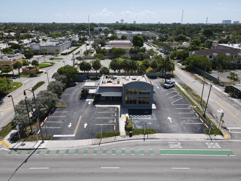 More Photos Of 2319 N Federal Hwy, Hollywood Fast Food For Sale