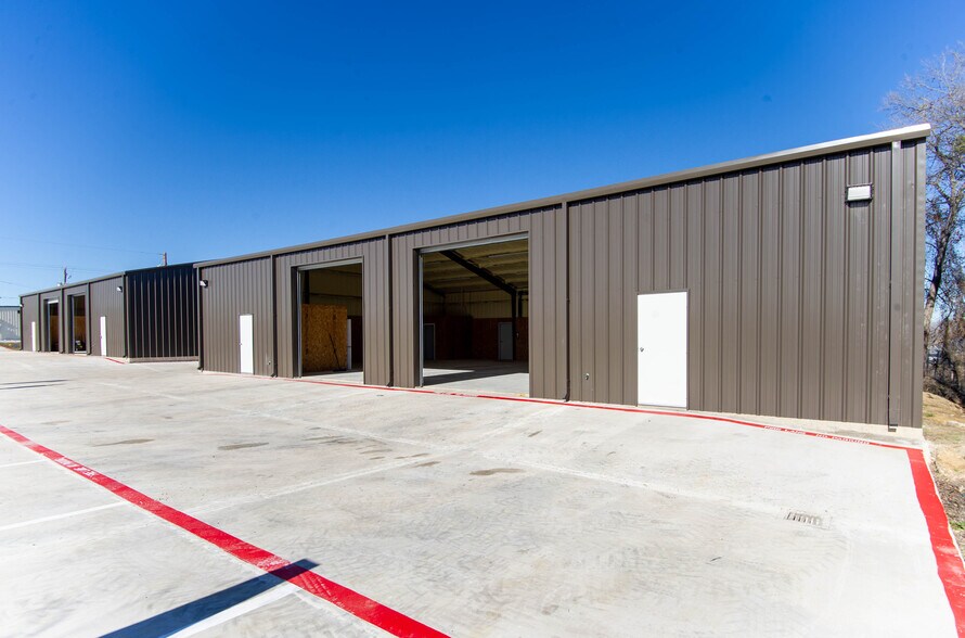 More Photos Of 803 S 2nd Ave, Mansfield Industrial For Sale