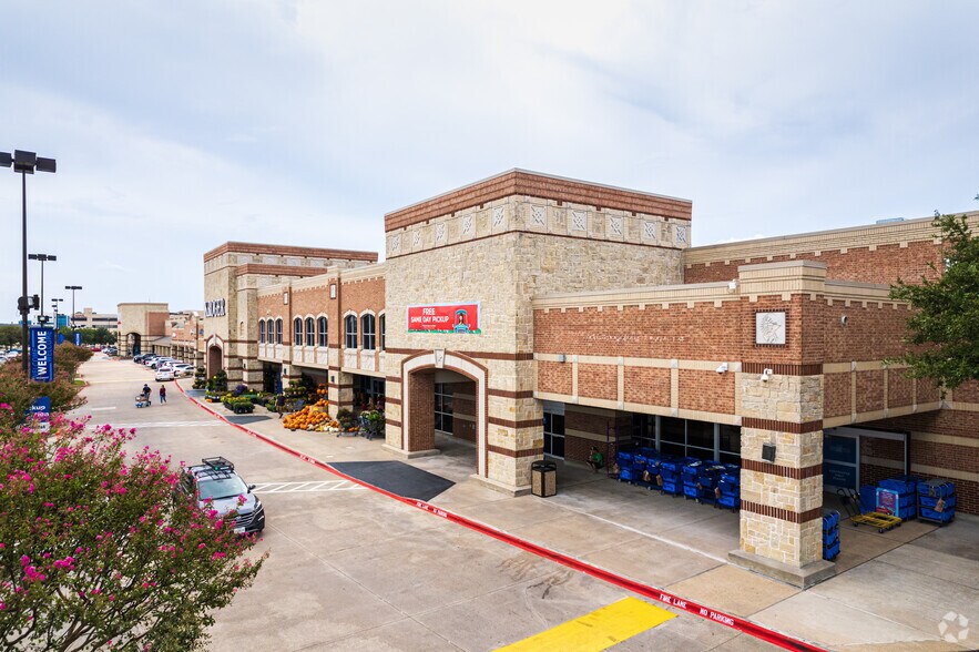 More Photos Of 3305-3645 Dallas Pky, Plano Unknown For Lease