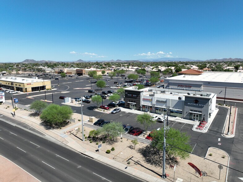 More Photos Of 320 W Bell Rd, Phoenix Freestanding For Sale