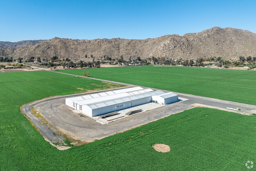 Primary Photo Of 35650 Hidden Springs Rd, Hemet Warehouse For Lease