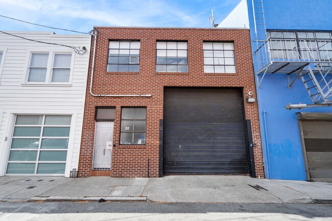 More Photos Of 22 Cleveland St, San Francisco Warehouse For Sale