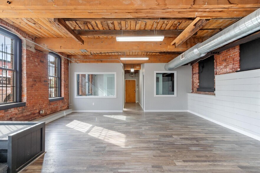 More Photos Of 65 Water St, Worcester Loft Creative Space For Sale