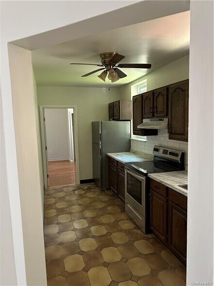 More Photos Of 2476 Arthur Ave, Bronx Apartments For Sale